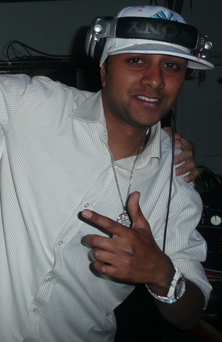 DJ Assad, foto: Charger de communication