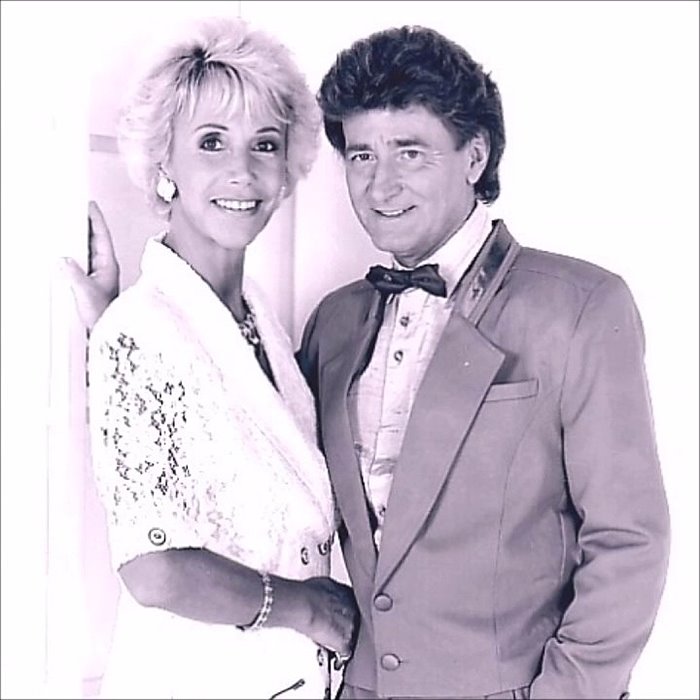 Nina & Mike, foto: TheAudioDB