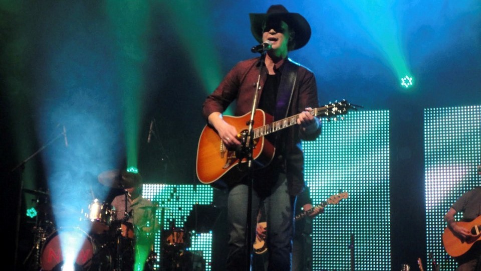 Paul Brandt, foto: TheAudioDB
